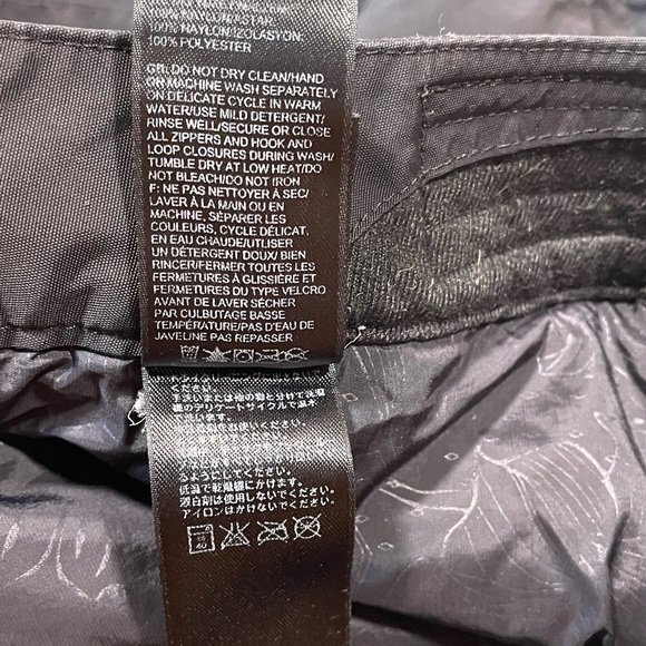 The North Face Snow Pants The North Face $220 - Picture 10 of 17